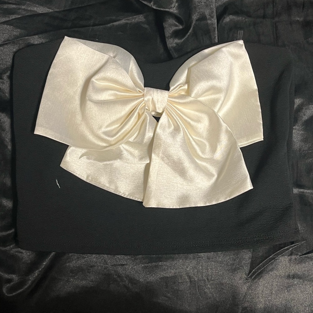 Source Unknown Black and Cream Embellished Bustier Crop Top
